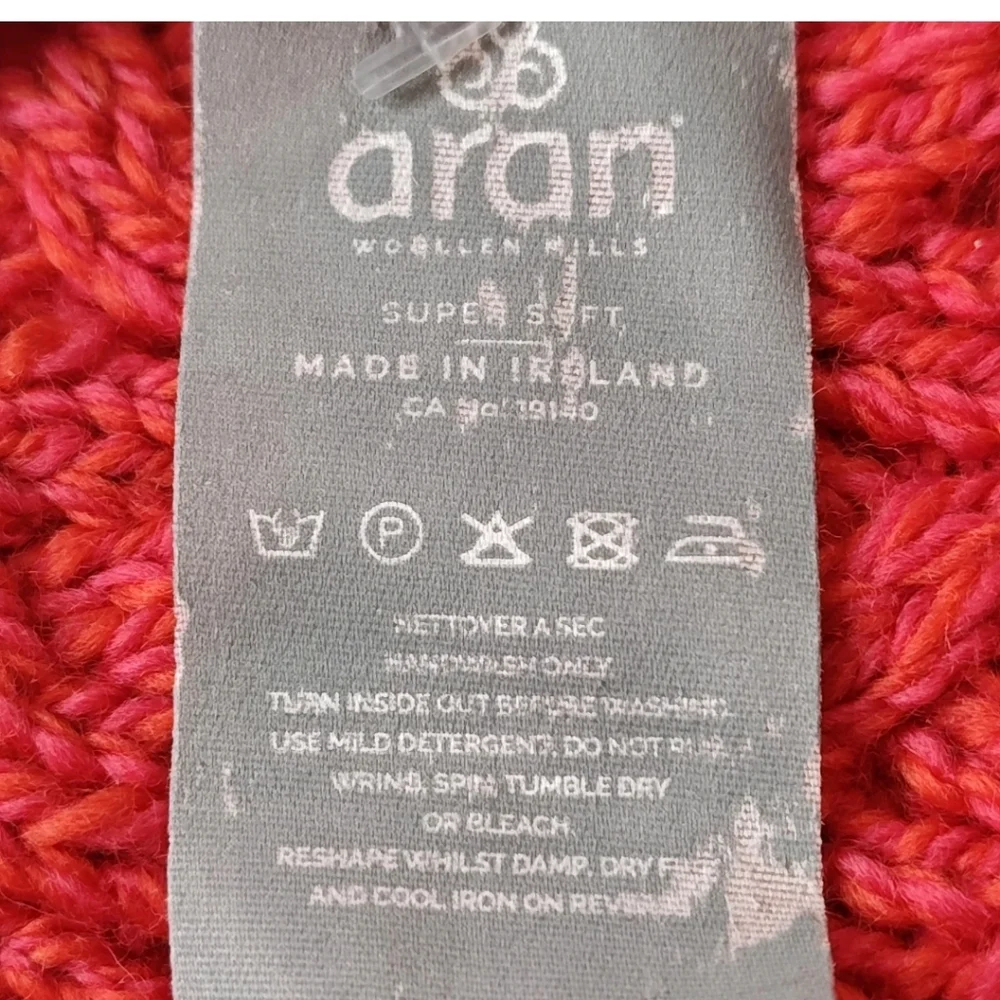 Aran Ireland Irish Merino Wool Pull Thru Neck Scarf Red Coral Cable Knit Nwt